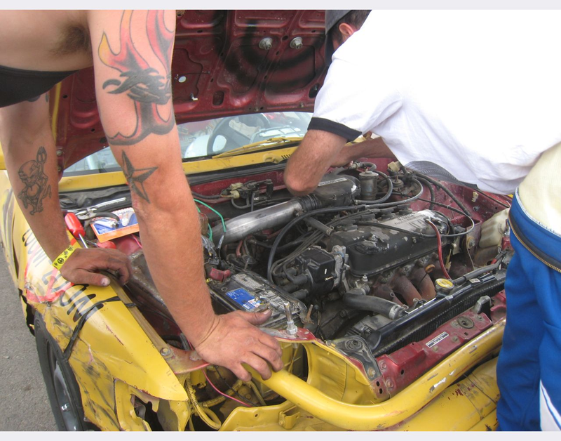 Illustration for article titled Brother, Can You Spare A Transmission? Broken Cars At The Goin' For Broken 24 Hours Of LeMons